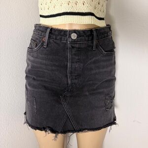 RE/DONE Originals Black Distressed Denim Mini Skirt | Raw Hem Vintage Style